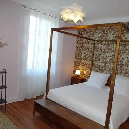 A La Vill'adour Bed & Breakfast