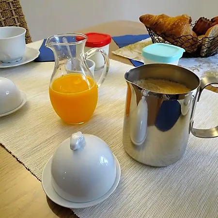 A La Vill'adour Oda ve Kahvaltı