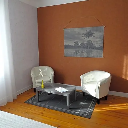 Oda ve Kahvaltı A La Vill'adour 3*